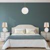DUŻA LAMPA STOŁOWA NOCNA SZKLANA DO SALONU SYPIALNI NA KOMODĘ W STYLU GLAMOUR BIAŁO ZŁOTA Z BEŻOWYM ABAŻUREM ARGON HAMILTON 8544