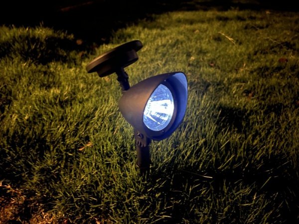 VK011C LAMPA ZEWNĘTRZNA SOLARNA CZARNA/BLACK