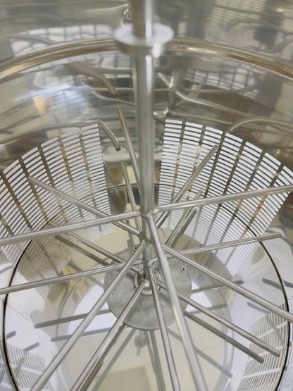 Urządzenie do pozyskiwania pierzgi na napęd wiertarki