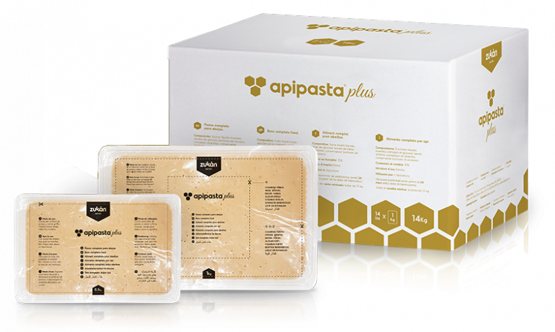 Apipasta Plus substytut pyłku pszczelego Pasta dla pszczół 14x1kg