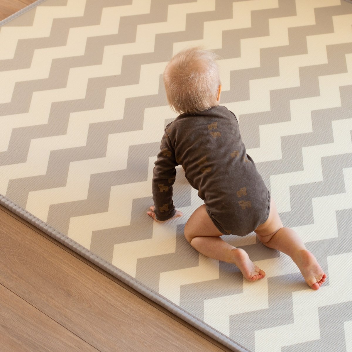 Dwustronna mata piankowa XXL - 180 x 150 x 2 cm - najgrubsza - rulon (droga i zygzaki)