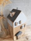 Drewniany domek szary/orzech