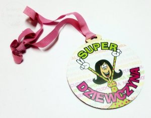 Medal drewno  Super Dziewczyna - 1szt