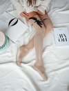 Zakolanówki ażurowe ze wstążką Milena 0835-001 
