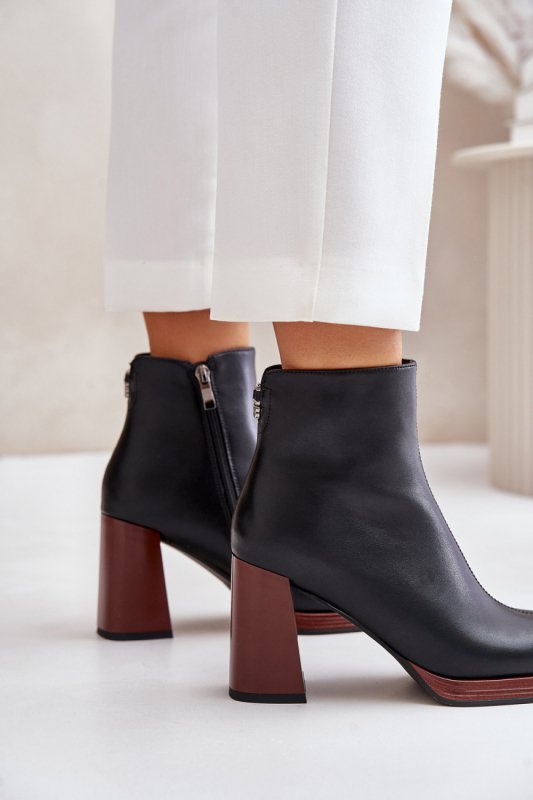 Botki Model DA JC42-37 Black - Step in style
