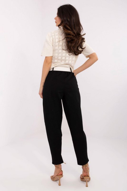 Spodnie Damskie Model DHJ-SP-8830.77 Black - Italy Moda