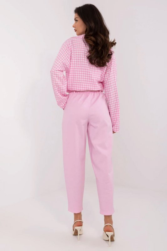 Spodnie Damskie Model DHJ-SP-8830.77 Light Pink - Italy Moda