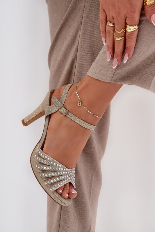 Sandały Model DA MR1038-33 Gold - Step in style