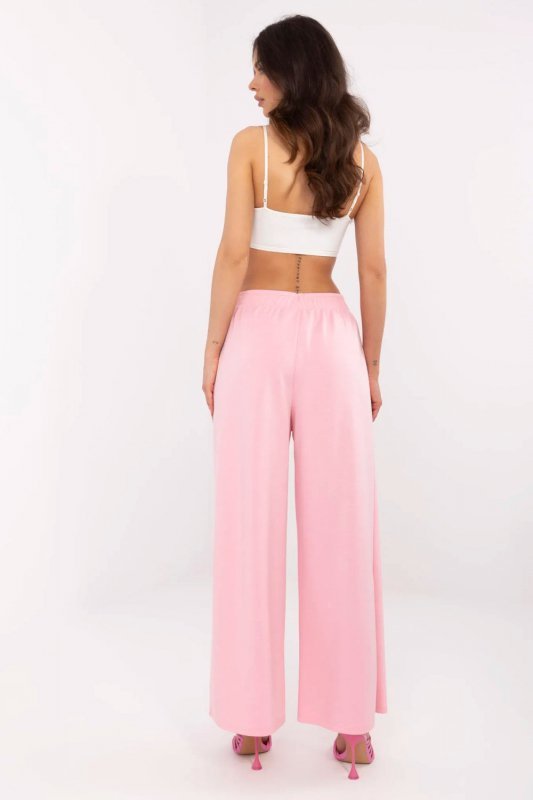 Spodnie Dresowe Model DHJ-SP-19617.62P Pink - Italy Moda