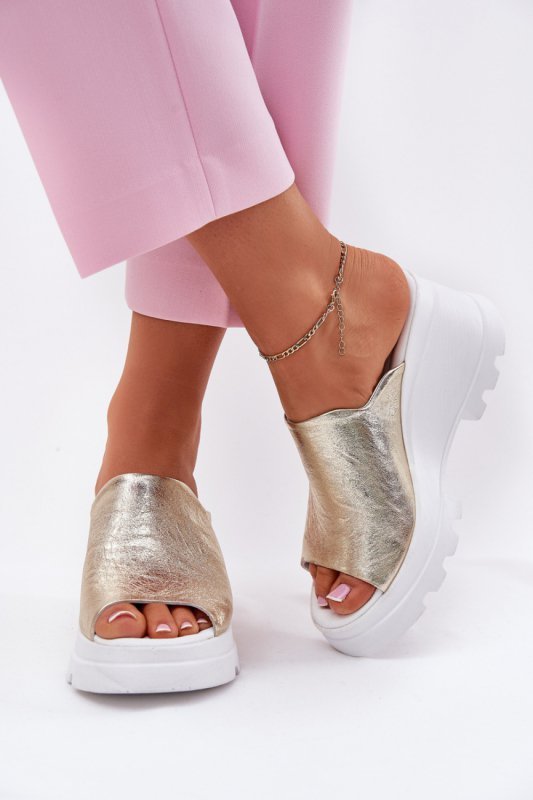 Sandał Klapki Model Artiker 56C0435 Gold - Step in style
