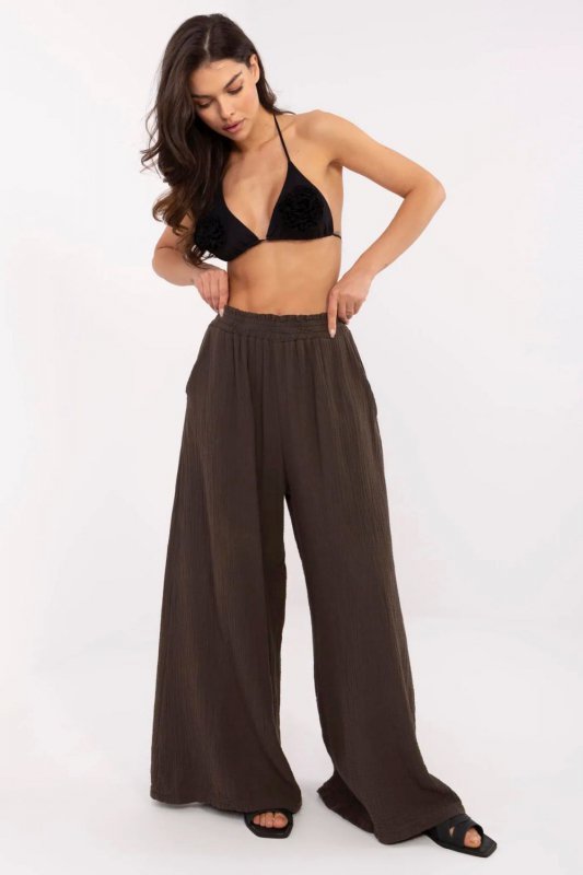 Spodnie Damskie Model MI-SP-2563.84 Dark Brown - Italy Moda
