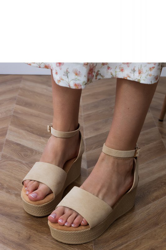 Sandały Model Ganra LOLO23 Dark Beige - PRIMO