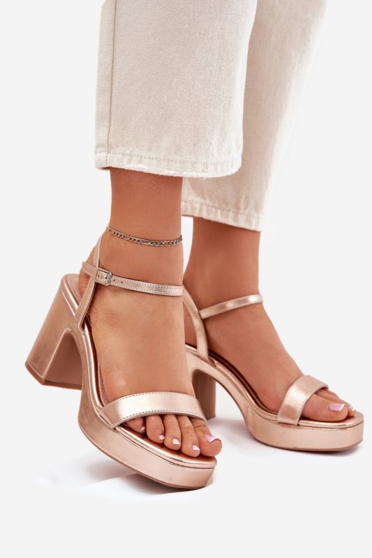 Sandały Model Lillita 6896 Pink/Gold - Step in style