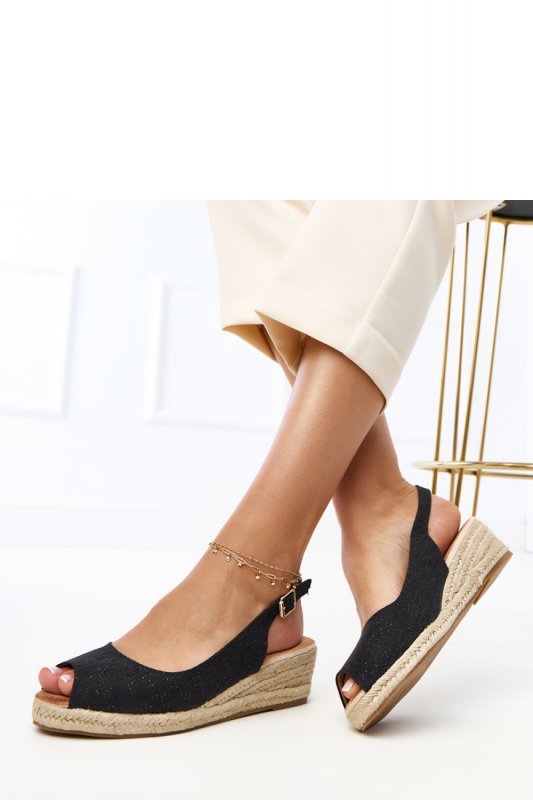Sandały Model Nevarez E5579 Black - PRIMO