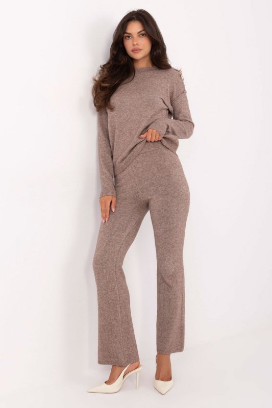 Spodnie Komplet Model IT-KMPL-98692.57 Dark Beige - Italy Moda