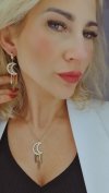 gold earrings made of stainless steel
