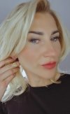 gold earrings made of stainless steel
