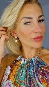 gold earrings made of stainless steel