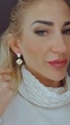 gold earrings made of stainless steel