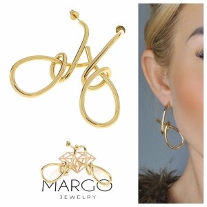 gold earrings made of stainless steel