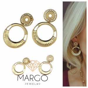 gold earrings made of stainless steel