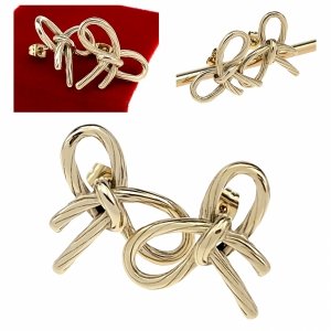 gold earrings made of stainless steel