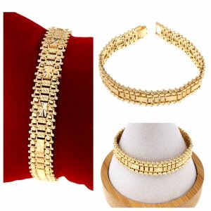 gold bracelet for a gold-plated leg