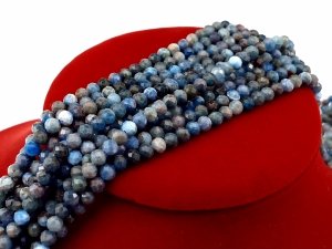 sz263 Naturalne koraliki apatytu, fasetowane, okrągłe, 4 mm, otwór: 0,8 mm, około 97-103 szt./pasmo, 38-39 cm