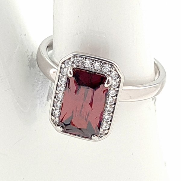 Goldring 17,00 mm. vergoldete Verlobung Xuping