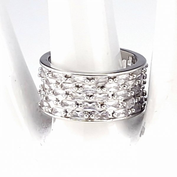 Goldring 17,00 mm. vergoldete Verlobung Xuping