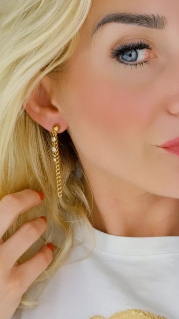goldene Ohrringe aus Edelstahl