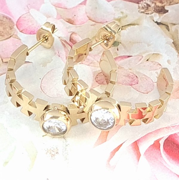 goldene Ohrringe aus Edelstahl