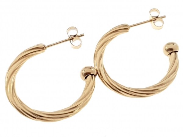 goldene Ohrringe aus Edelstahl