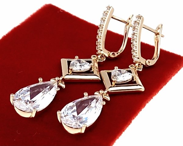 exklusive swarovski vergoldete ohrringe