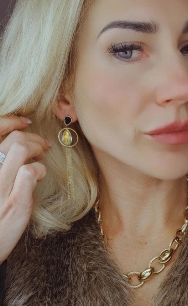 gold earrings made of stainless steel