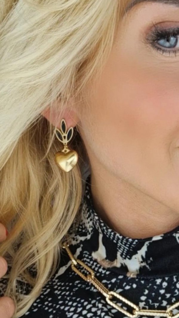 gold earrings made of stainless steel