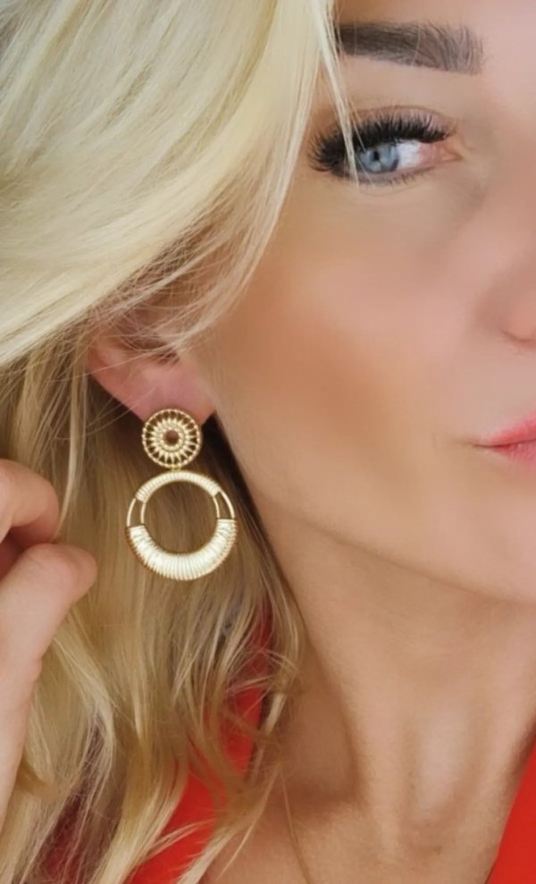 gold earrings made of stainless steel