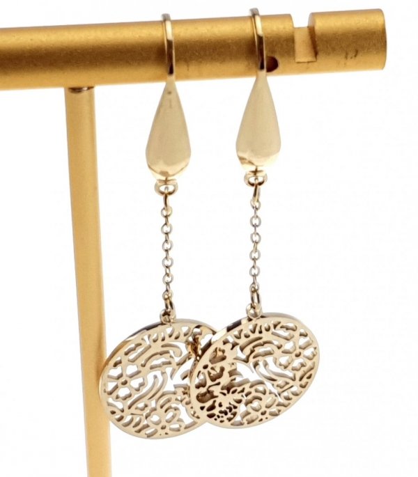 gold earrings made of stainless steel