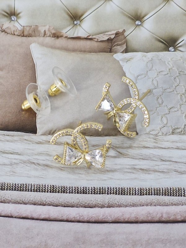 gold plated earrings with exclusive cubic zirconia