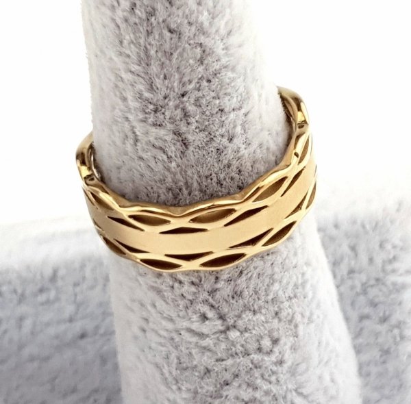 ring 18,30mm gold stainless steel