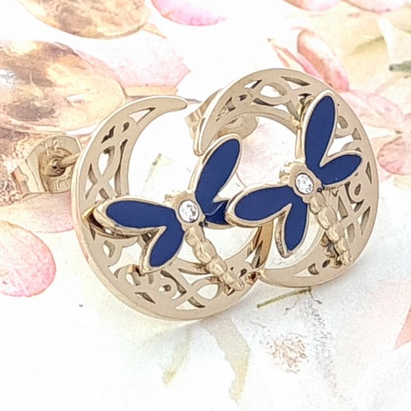 gold earrings made of stainless steel