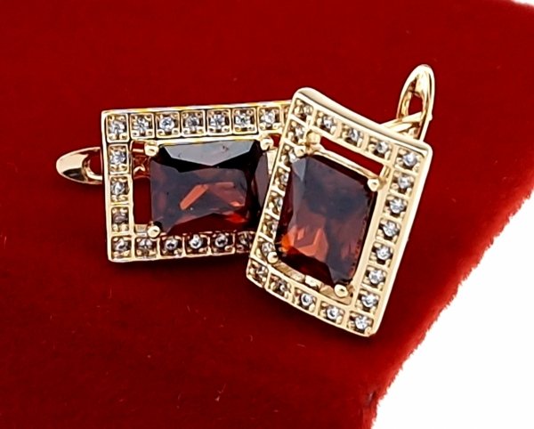 exclusive swarovski gold-plated earrings