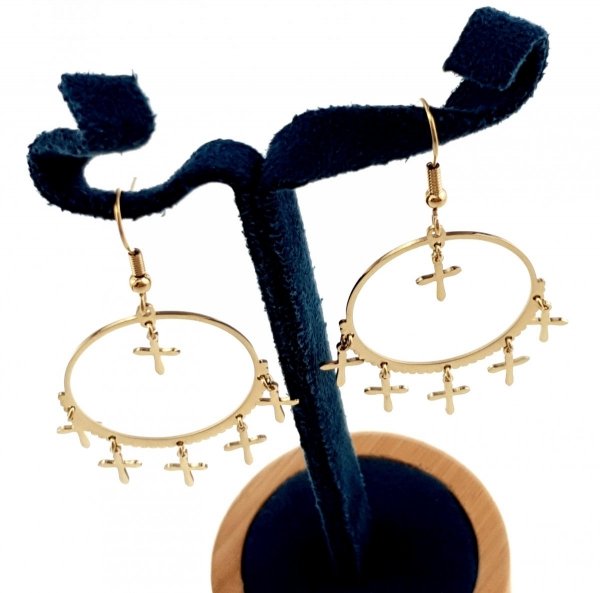 gold earrings made of stainless steel