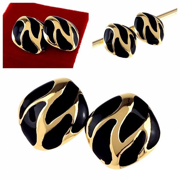 gold earrings made of stainless steel