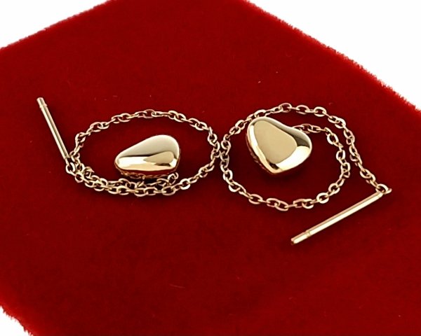 gold earrings made of stainless steel