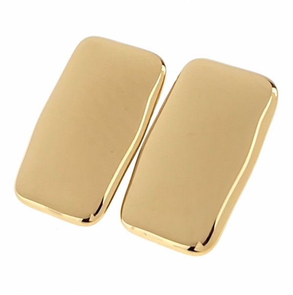 gold earrings made of stainless steel