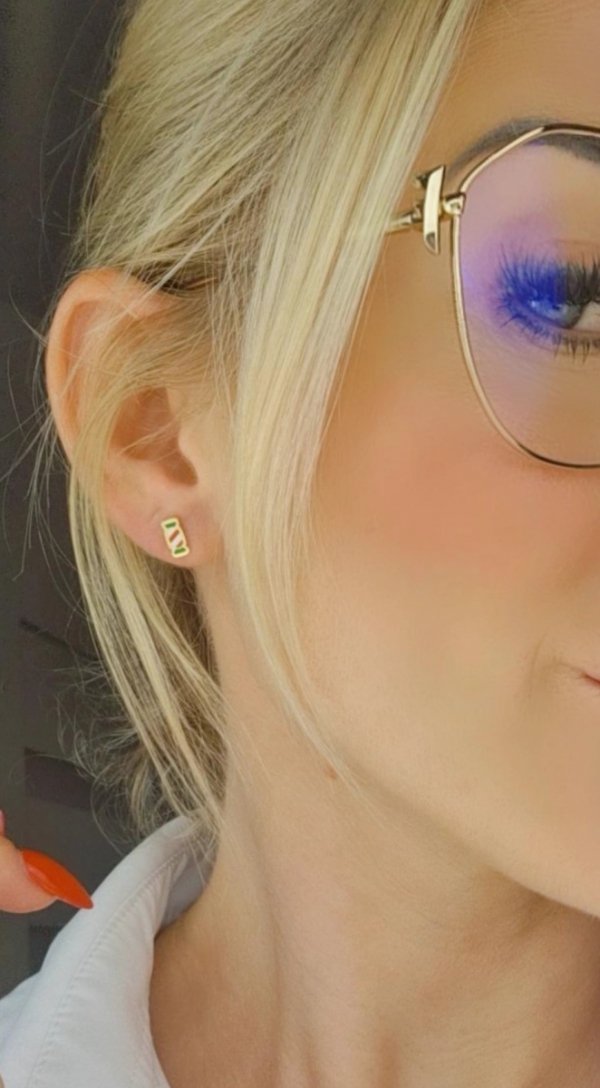 gold earrings made of stainless steel