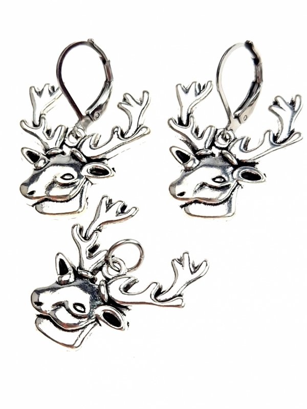 gold earrings made of stainless steel