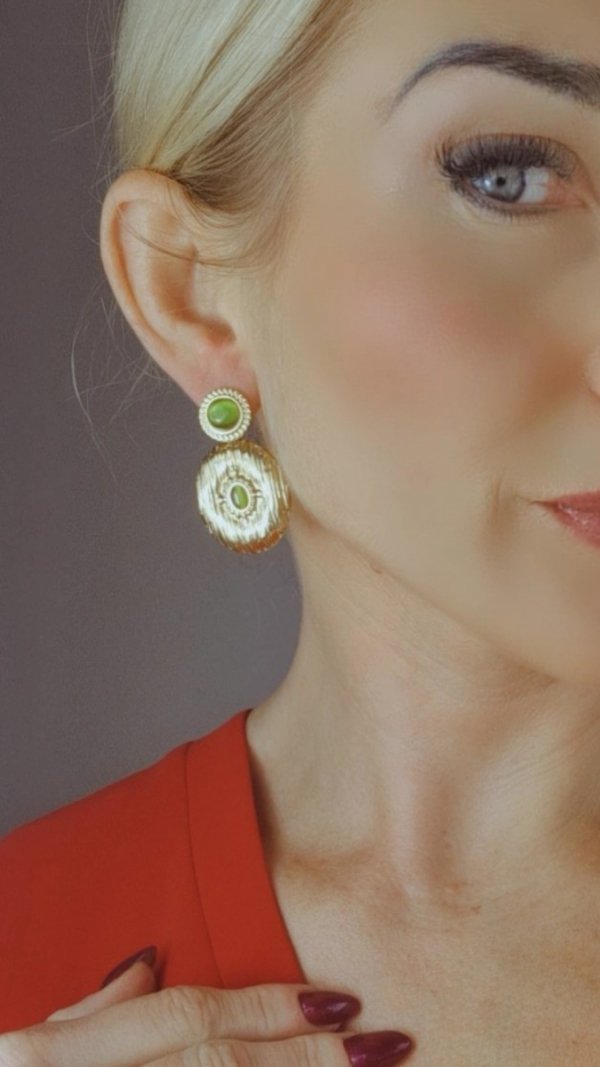 gold earrings made of stainless steel