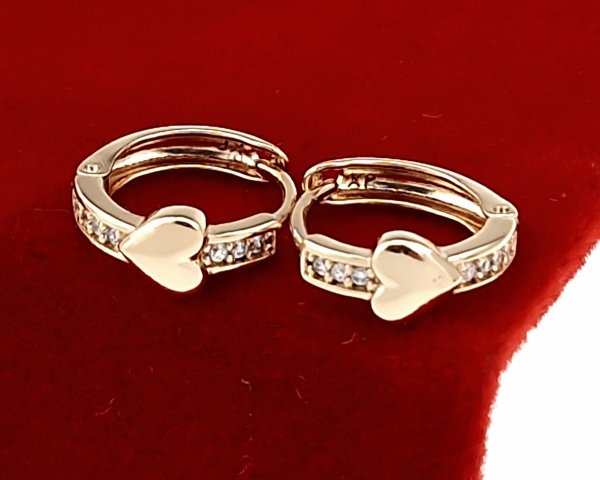 exclusive swarovski gold-plated earrings